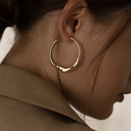 European And American Circle Women's Gold Advanced Earrings Fashion