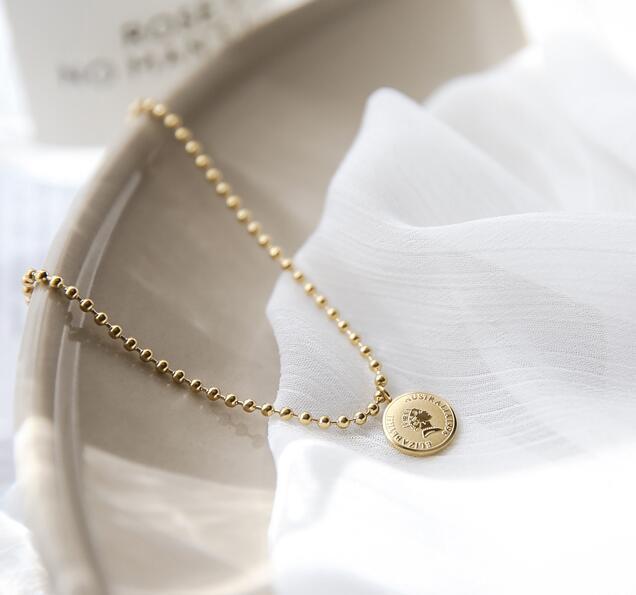 Vintage 18k Rose Gold Queen Portrait Gold Coin Bead Anklet