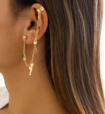 European And American Retro Long Star And Moon Tassel Pearl Single Earring