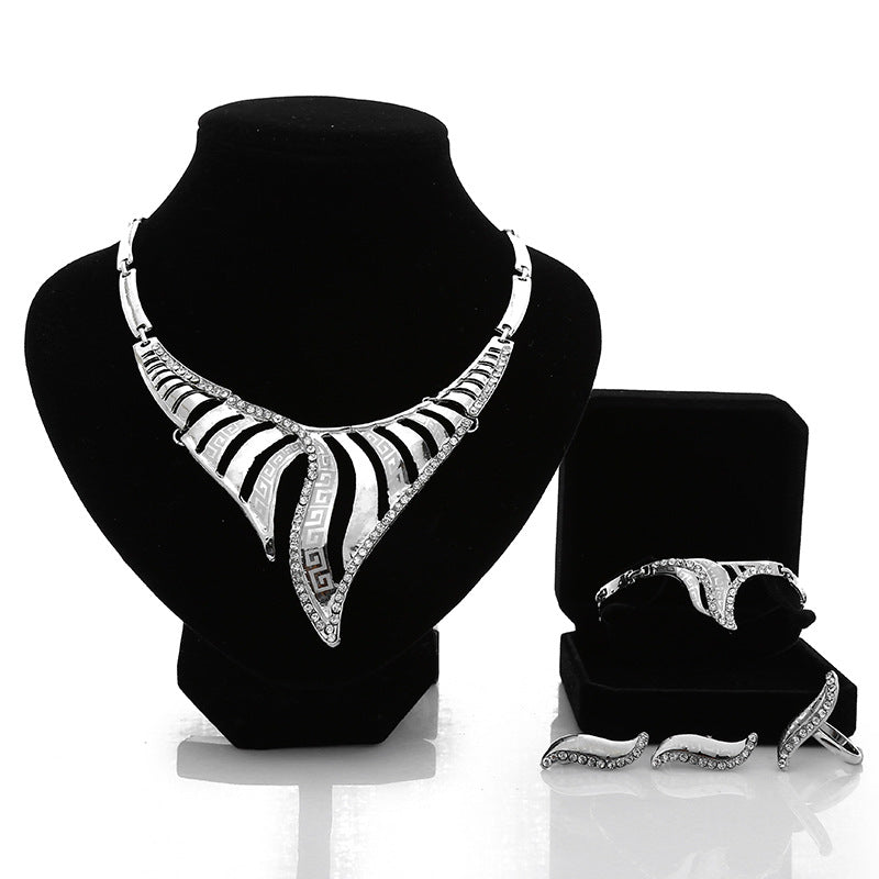 Europe and the United States selling bride jewelry set four piece necklace earrings wholesale manufacturers customized alloy accessories