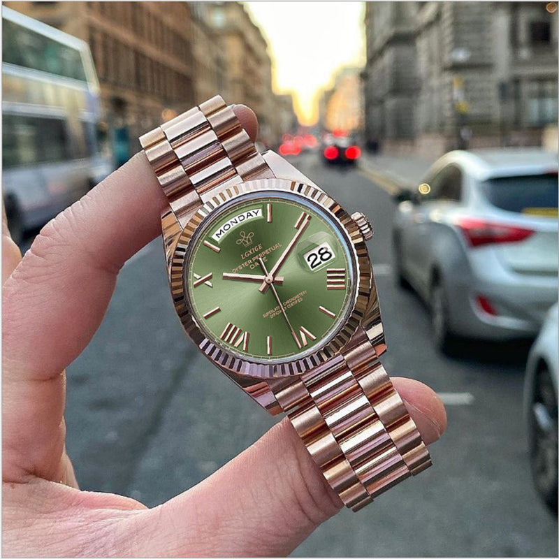 Week calendar watch