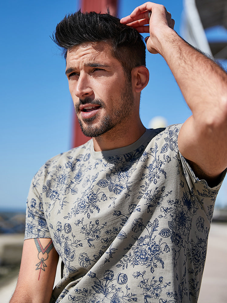 Floral print men's t-shirt