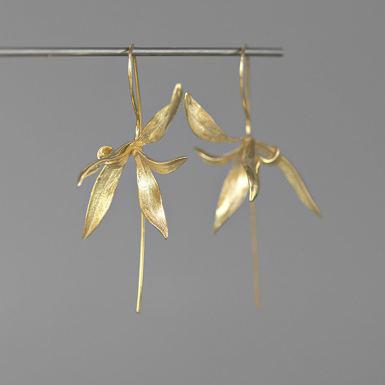 Konggu Orchid Plain And Elegant Orchid Intellectual Earrings