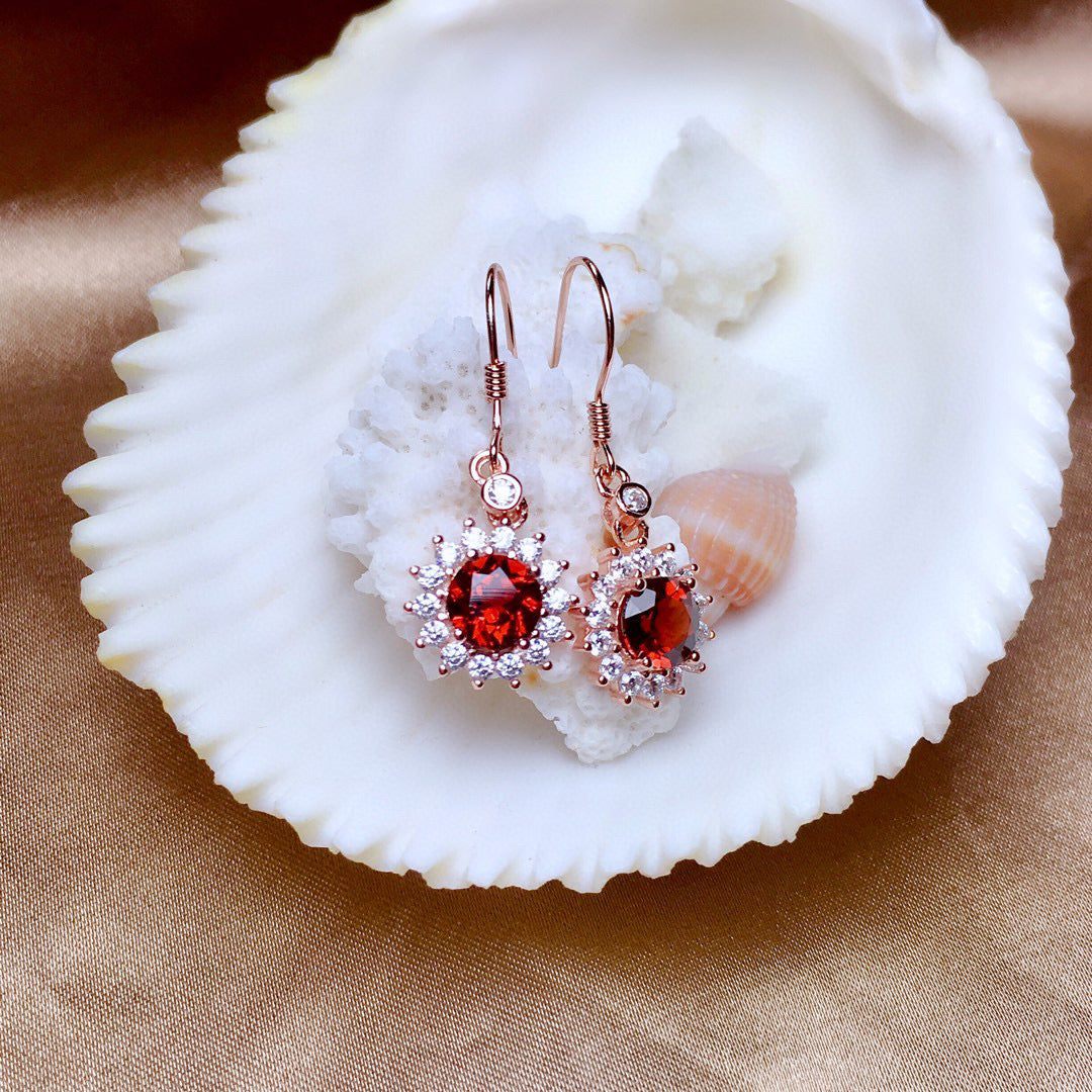 Crystal Clear Fire Color Good Garnet Earrings