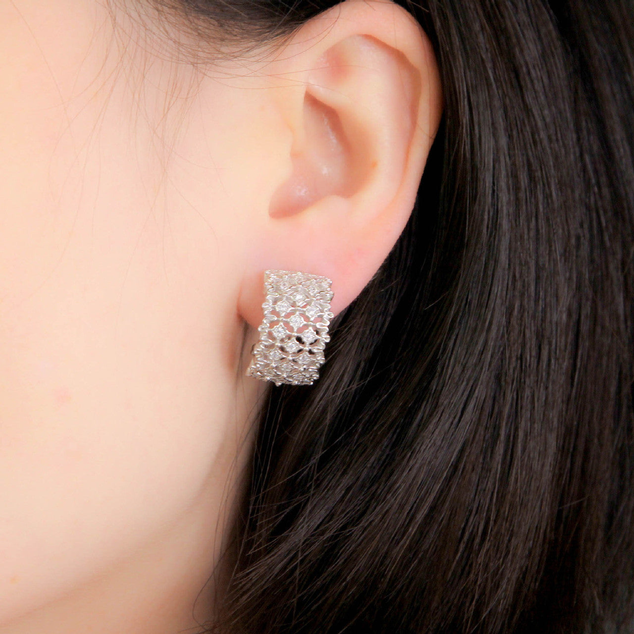 Hollow Vintage S925 Silver Stud Earrings