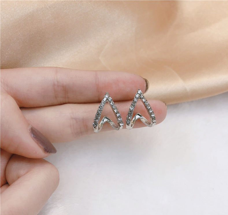 Women's triangle earrings