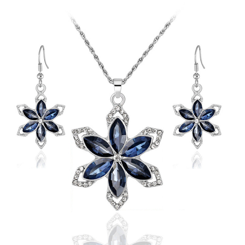 Six Petal Flower Personality Diamond Earrings Necklace Set