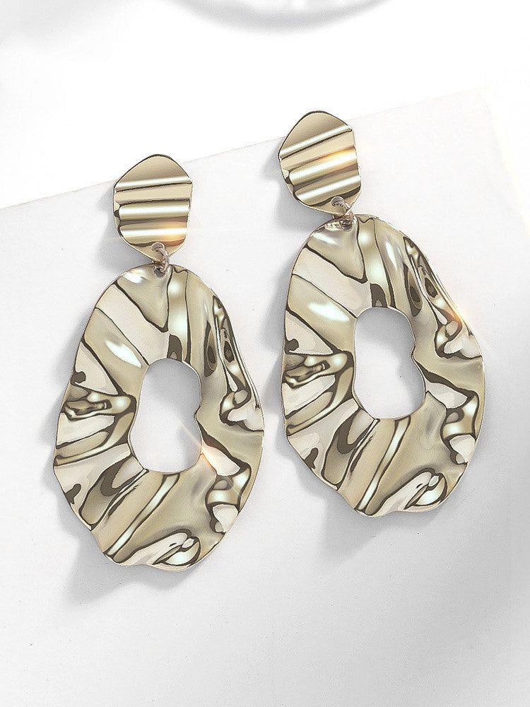 Female geometric exaggerated earrings