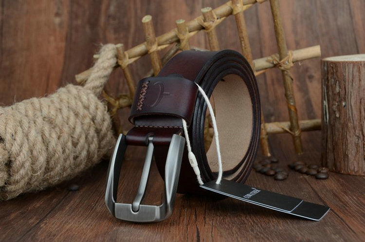 Leather men's pin buckle belt