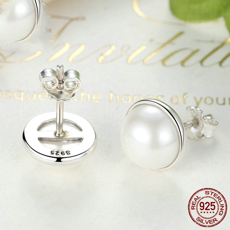 Elegant And Beautiful Earrings Temperament Female Sterling Silver Stud Earrings