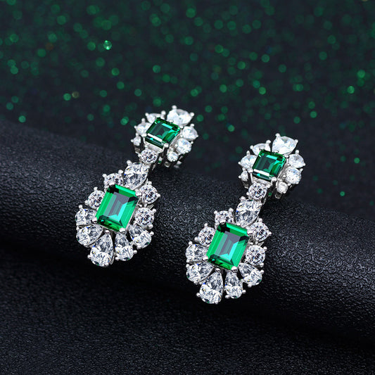 High Carbon Diamond Green Diamond Temperament High-End Earrings