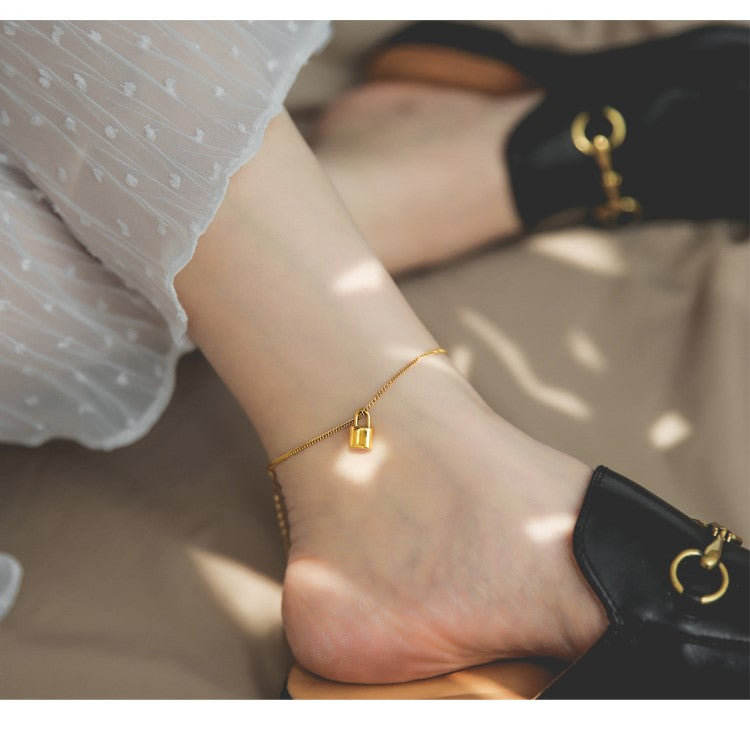Niche Gold Anklet Female Forest