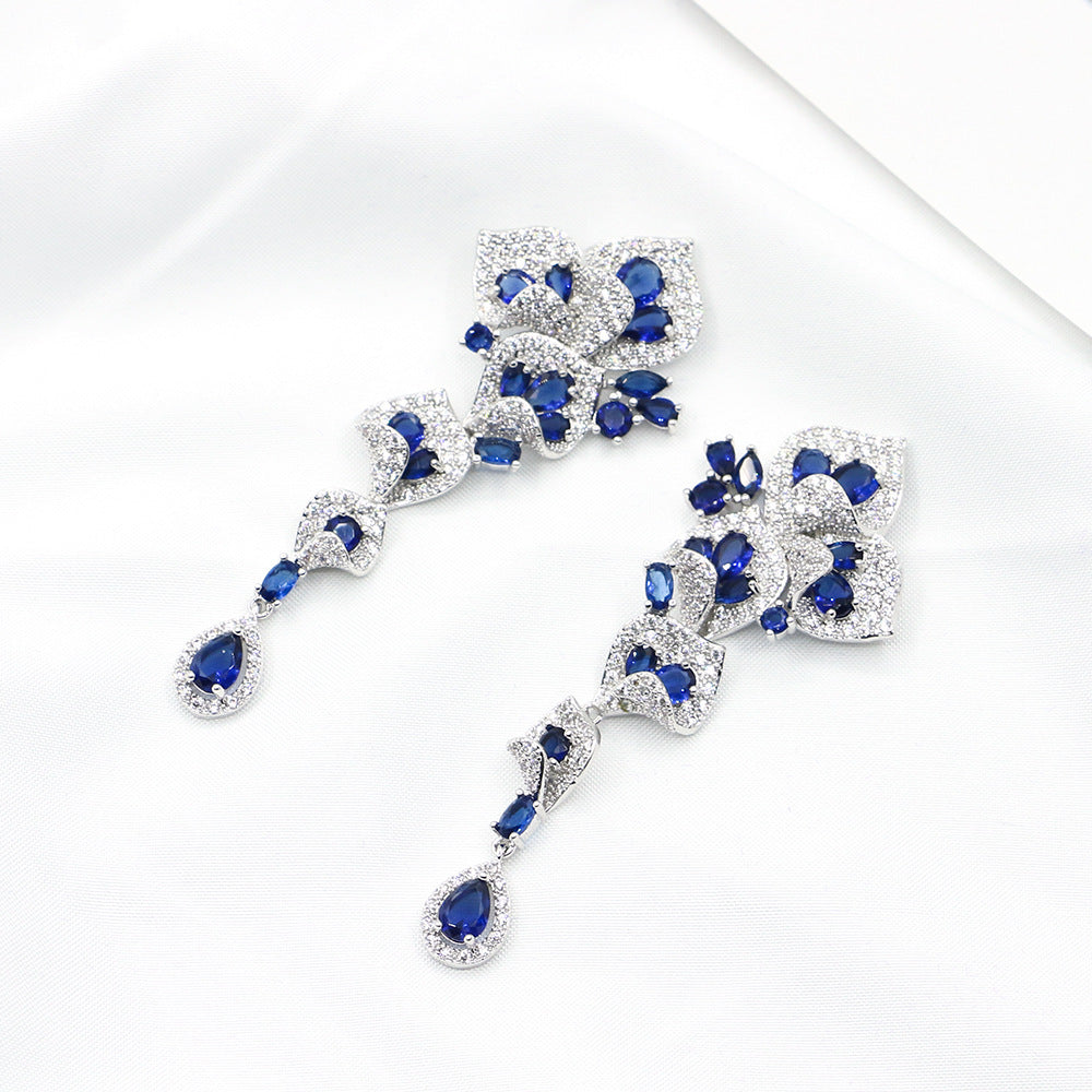 European And American Retro Sapphire Earrings