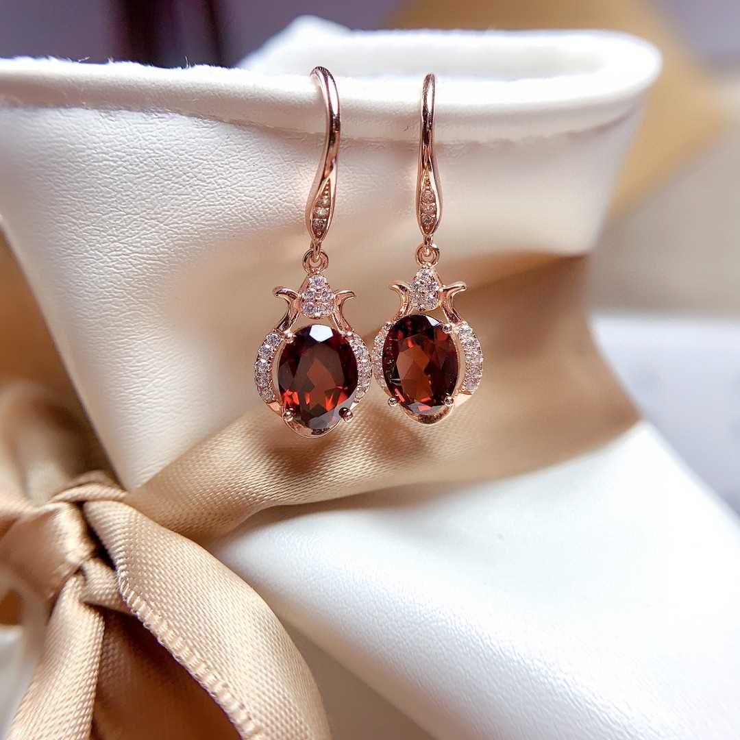 New Style Natural Mozambique Garnet Earrings For Women With All Crystals