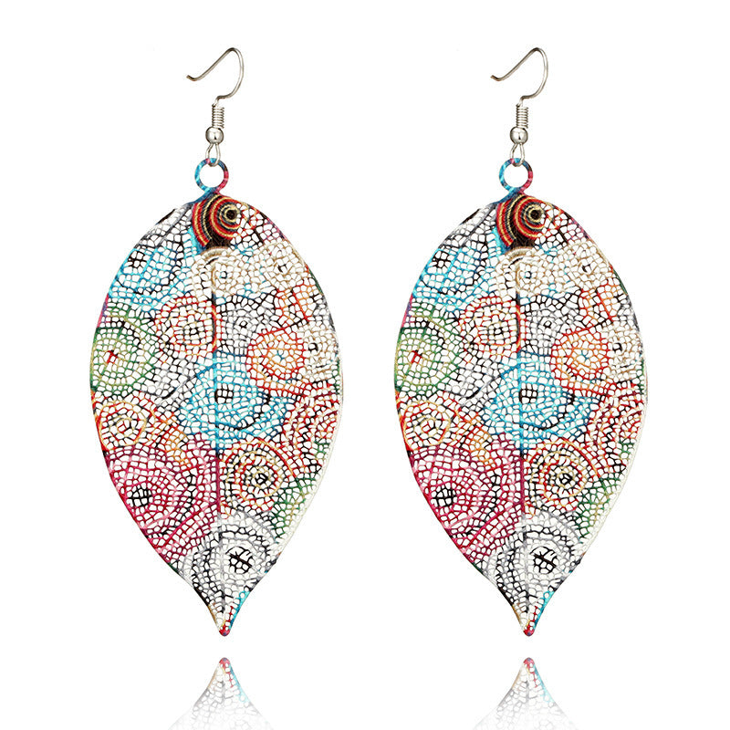 Hollow leaf print earrings