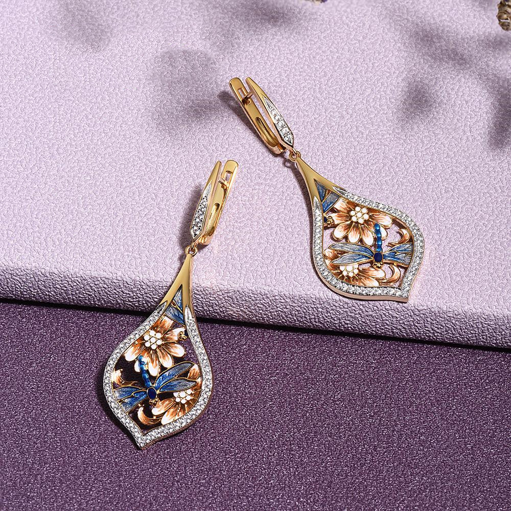 Playful Flower Dripping Craft Full Diamond Earrings