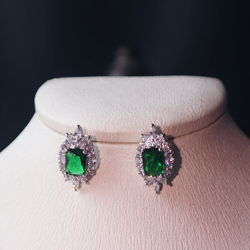 Simple Pendant Dark Green Necklace Earring Set