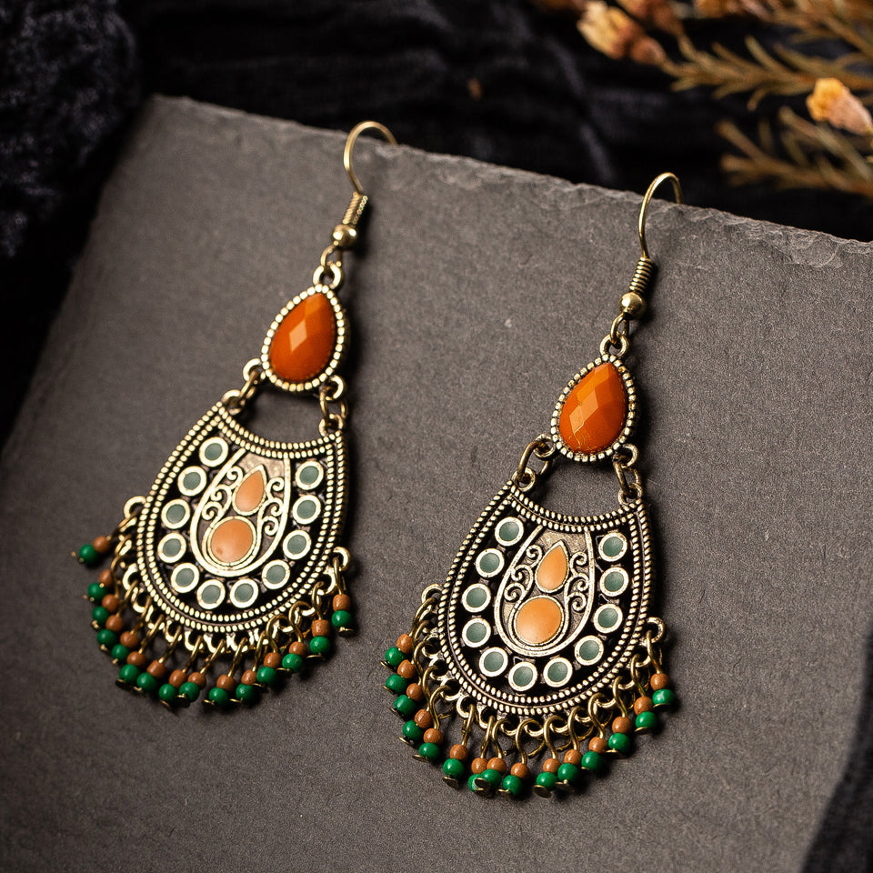 Drop-shaped alloy pendant earrings