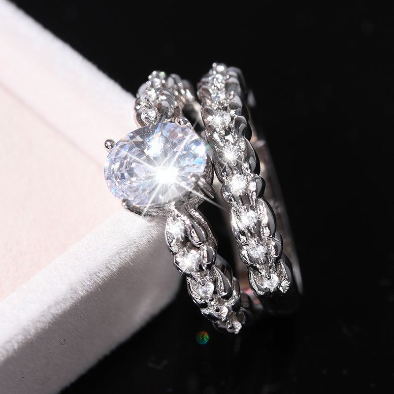 Exquisite openwork carved diamond set of 2 sets of couple rings