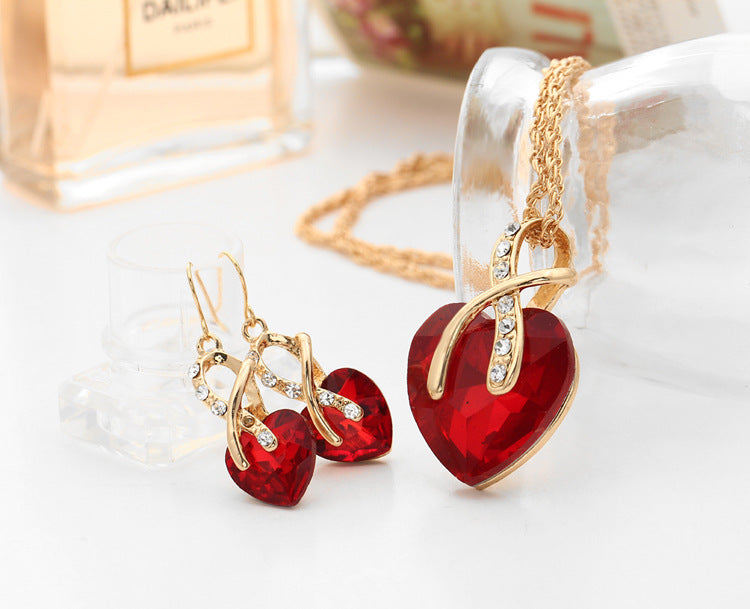 Heart-shaped faux austrian crystal zircon earrings