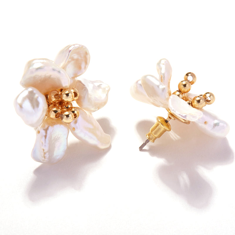 Bead flower earrings