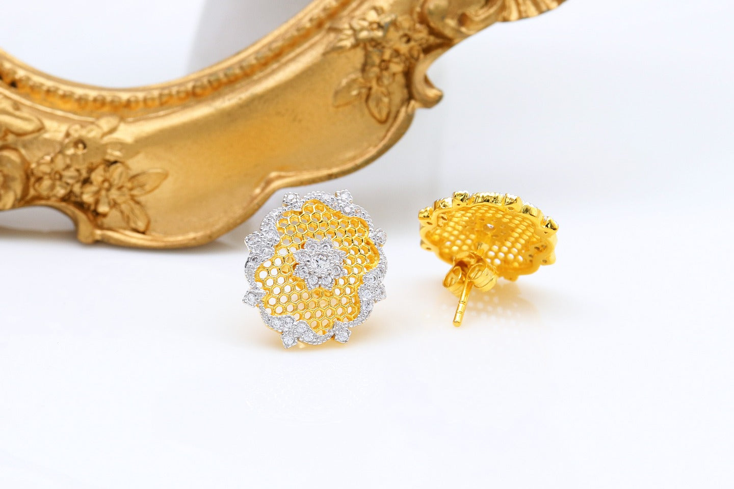 Light Luxury 925 Silver And Gold Honeycomb Snowflake Stud Earrings