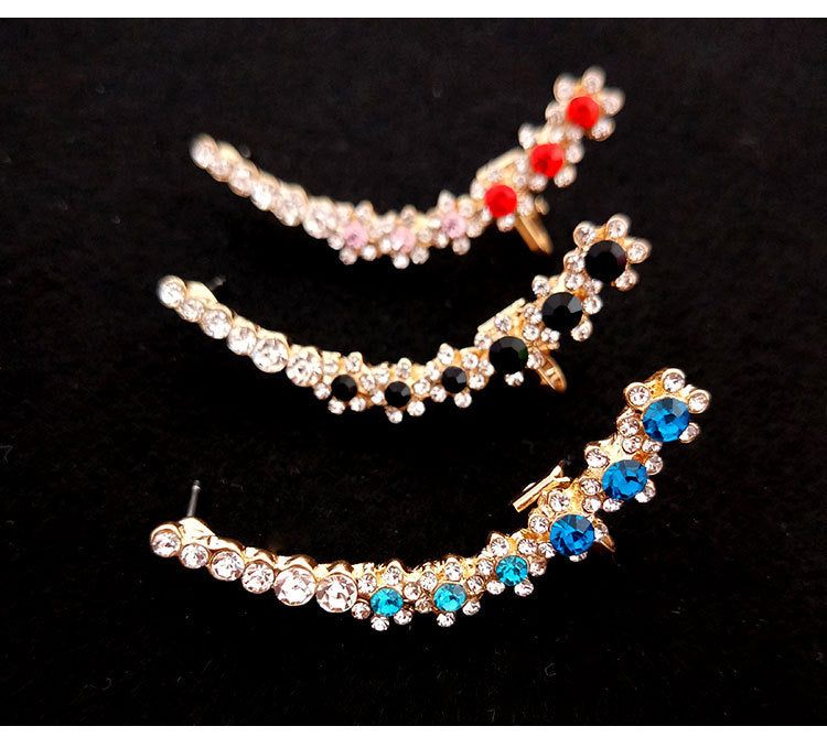 Women's Diamond Stud Earrings Fashion Sweet Snowflake Ear Cuffs