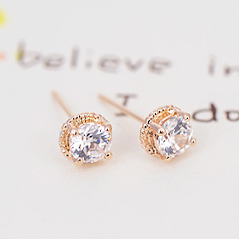 New Vintage Boutique Crystal Women's Stud Earrings