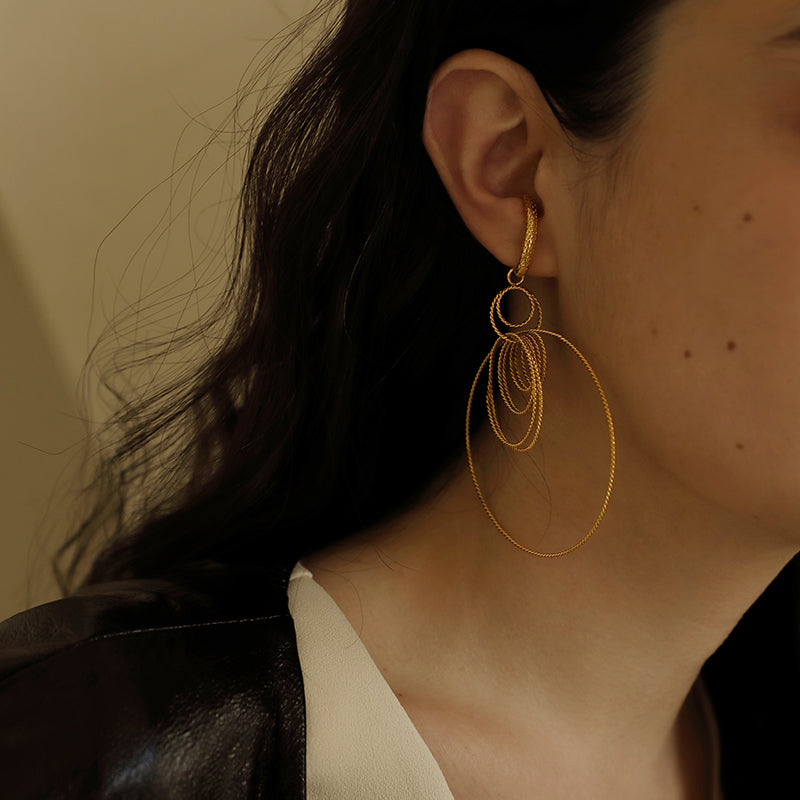 Feminine Exaggerated Cool Earrings Can Be Looped