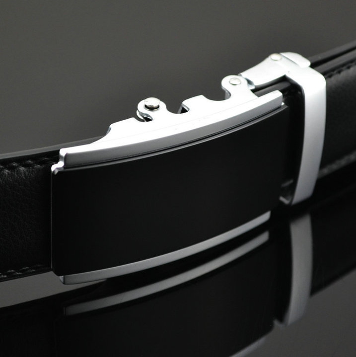 Automatic buckle belt