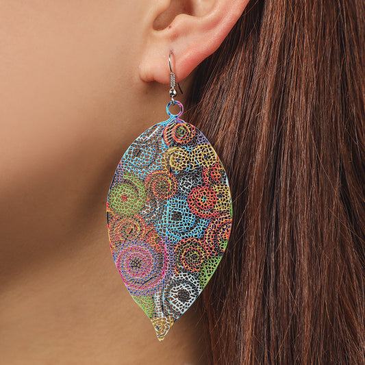 Hollow leaf print earrings