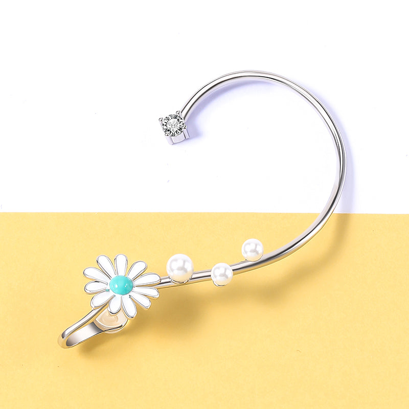 Original Wall Corner Daisy Earclip Female Without Earhole