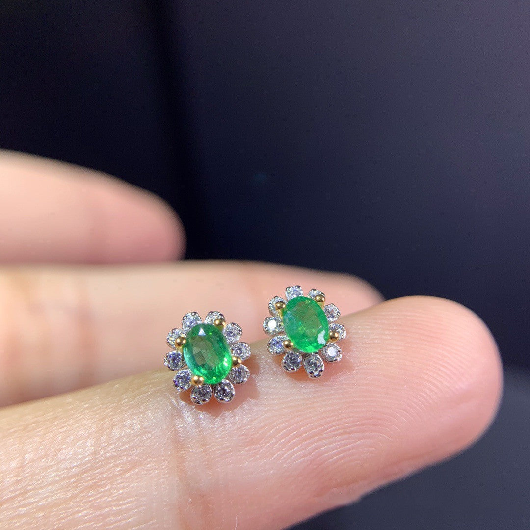 Women's Natural Emerald Silver Stud Earrings