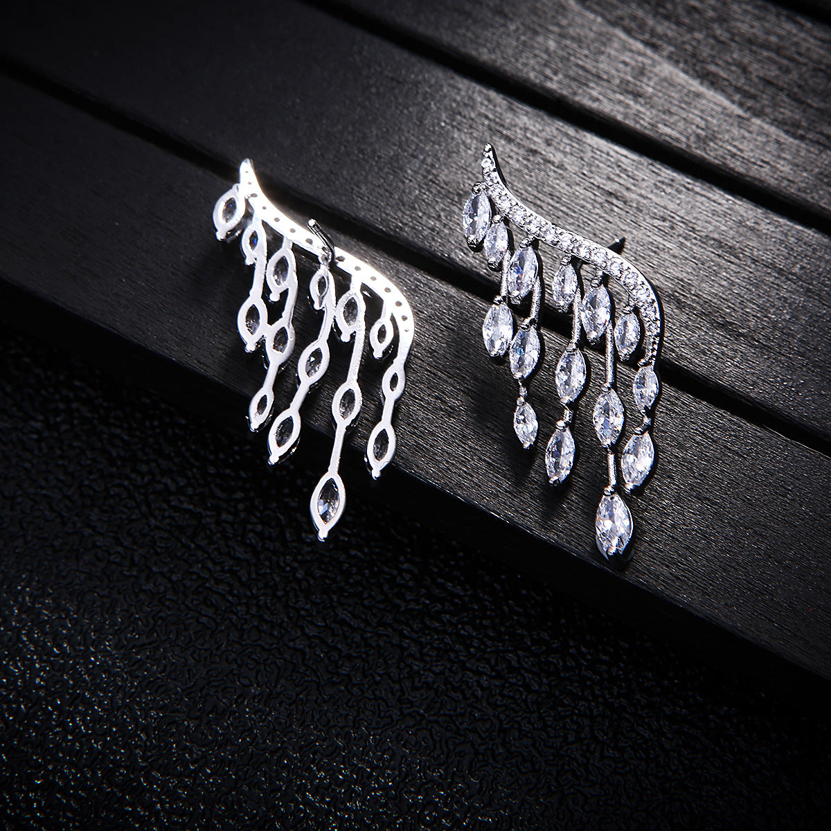 Micro-inlaid Zircon Exquisite Tassel Temperament Female Stud Earrings