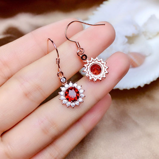 Crystal Clear Fire Color Good Garnet Earrings