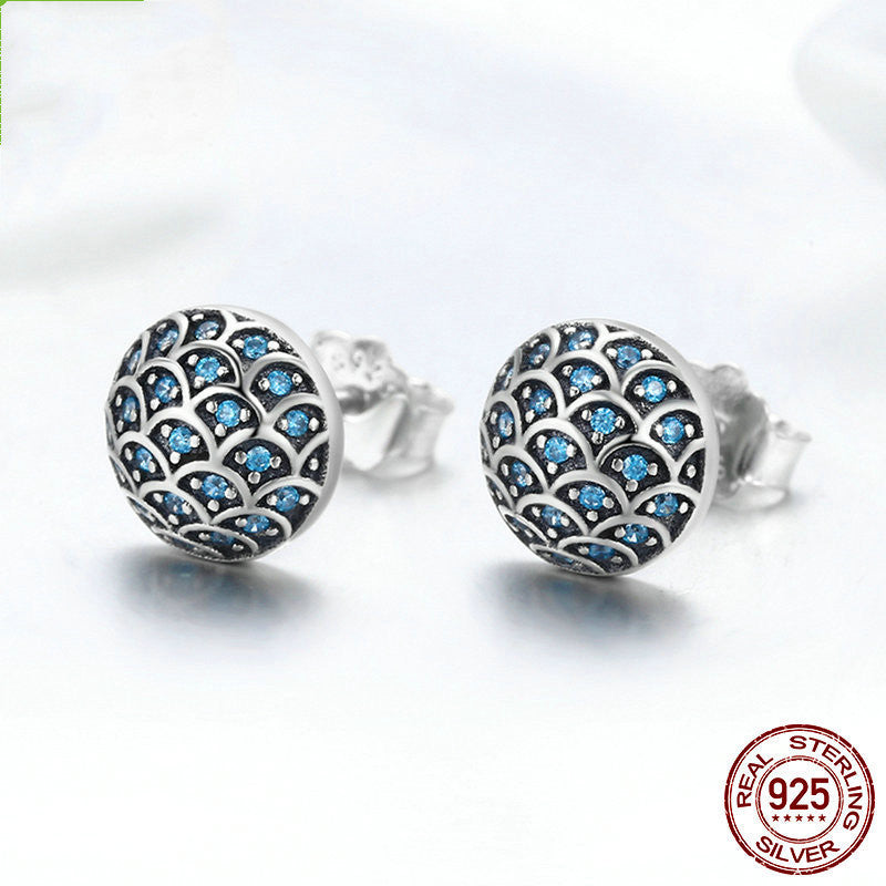 Temperament Zircon Round Earrings