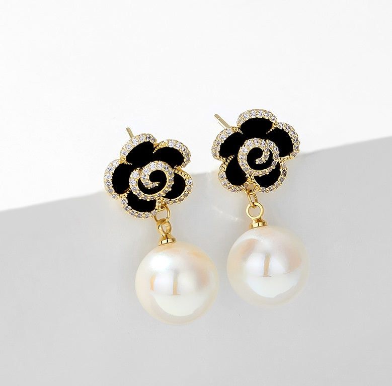 Women's Summer Camellia Temperament Earrings