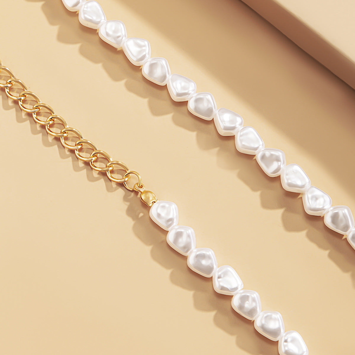 Simple Special-shaped Corn Grain Pearl Single-layer Waist Chain