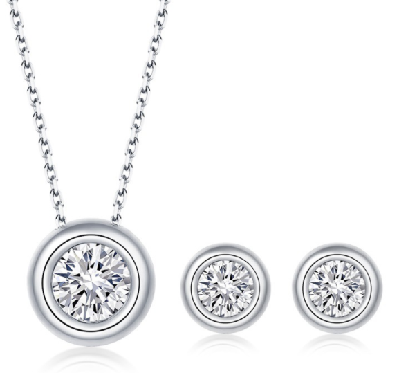 Round Pie Shape S925 Sterling Silver Inlaid Moissanite Jewelry Set