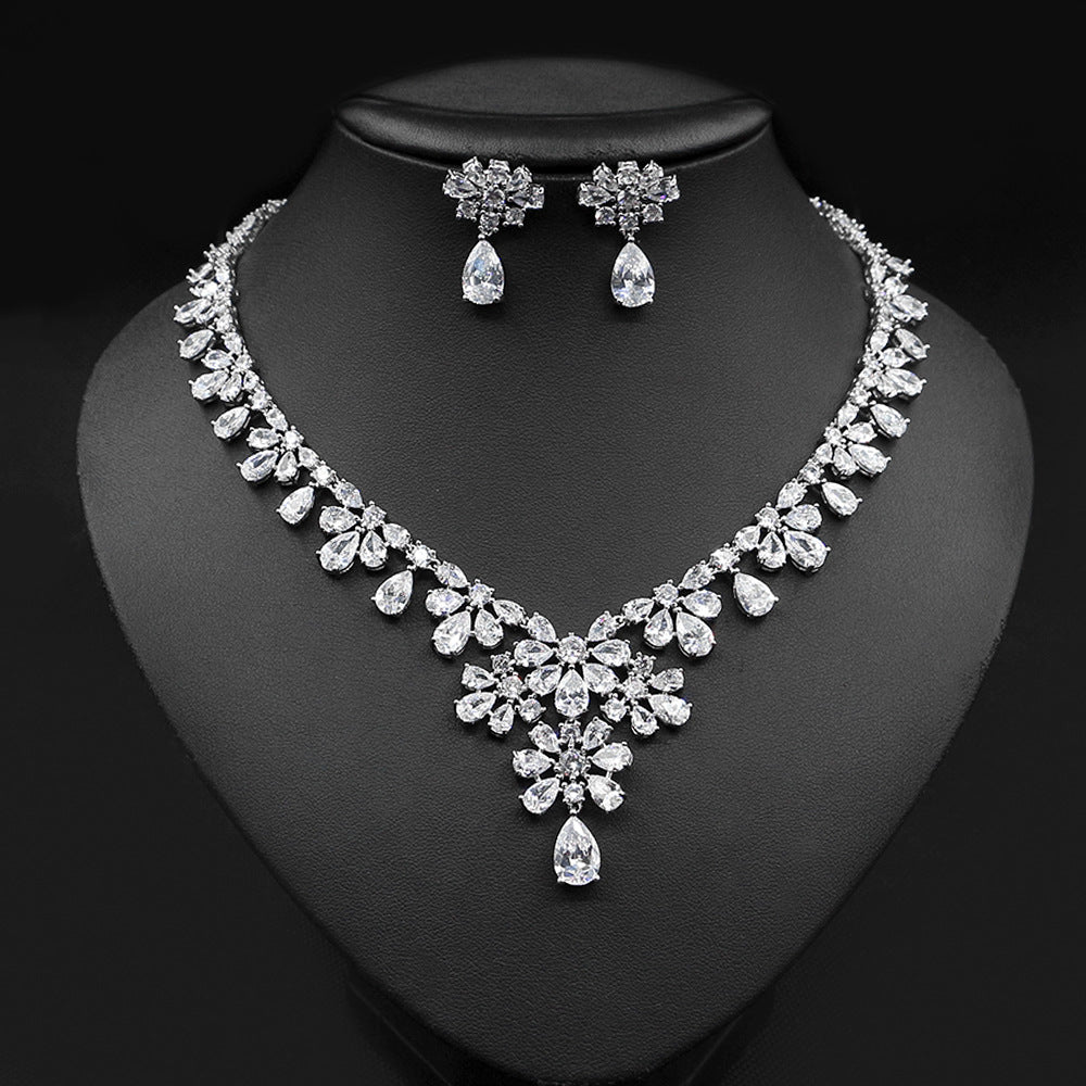 Fashion Simple Zircon Necklace Earrings Set