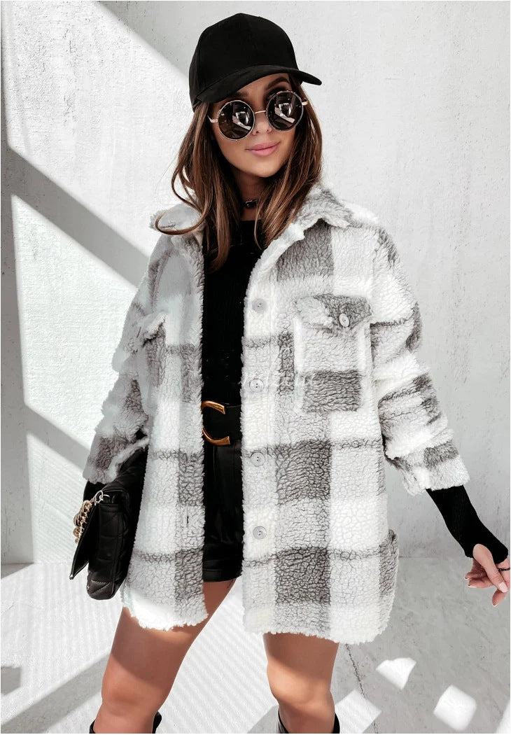 Women's Long-sleeved Suit Collar Double Pocket Plaid Fur Coat